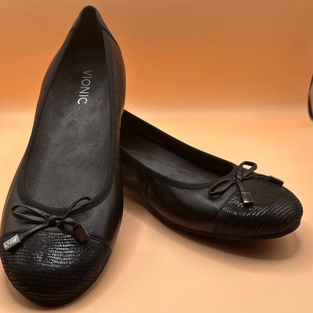 Vionic Women’s Minna Leather Bow Slip On Flats Black Size 9.5 M